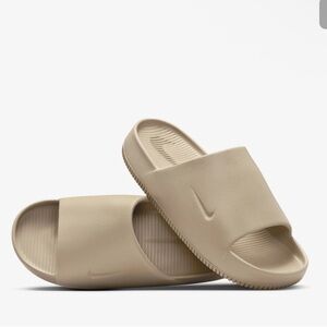 Nike Beige Sandals